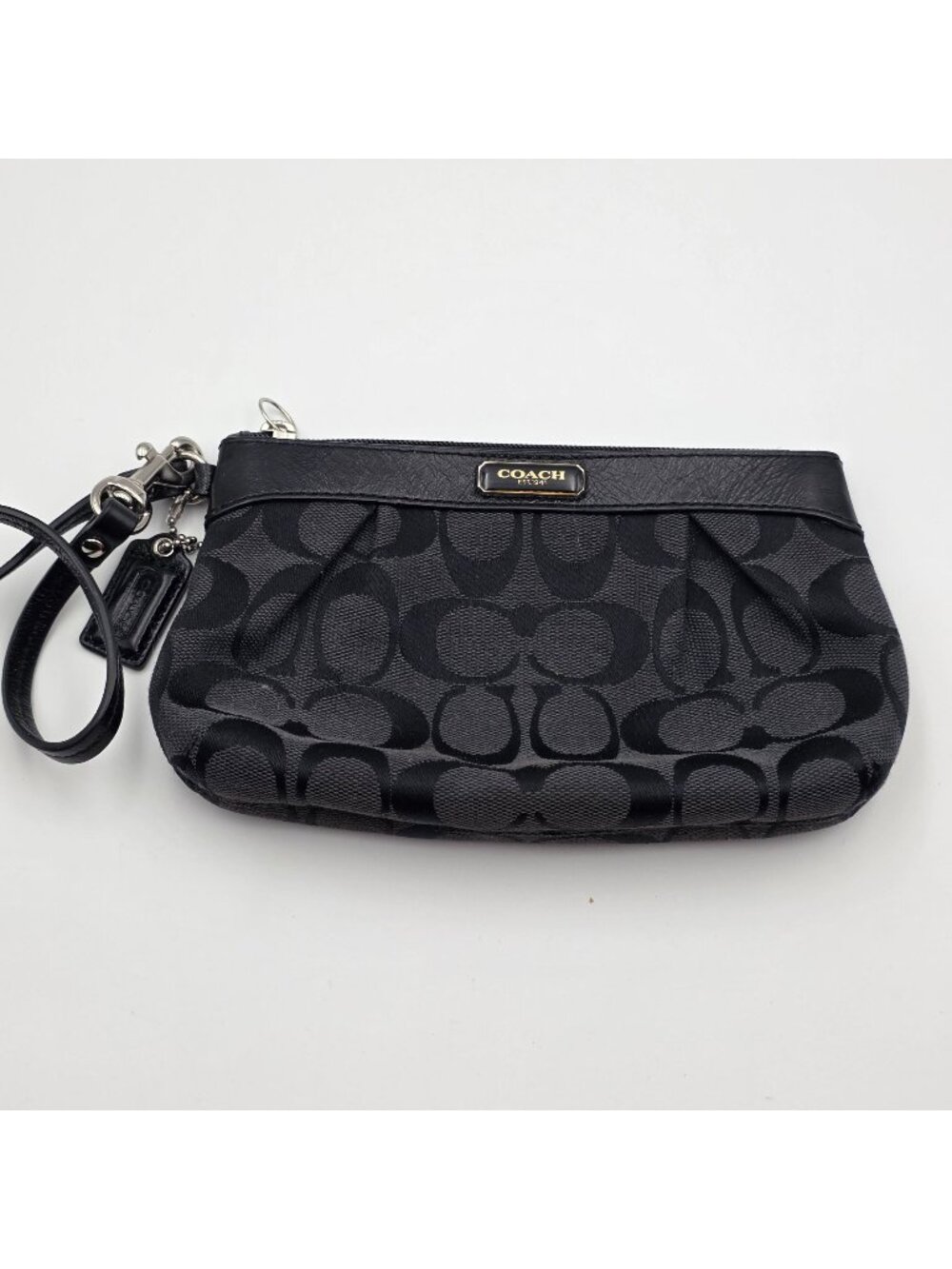 Coach Signature C Jacquard Pleated Wristlet Black Leather Trim Y2K Vintage